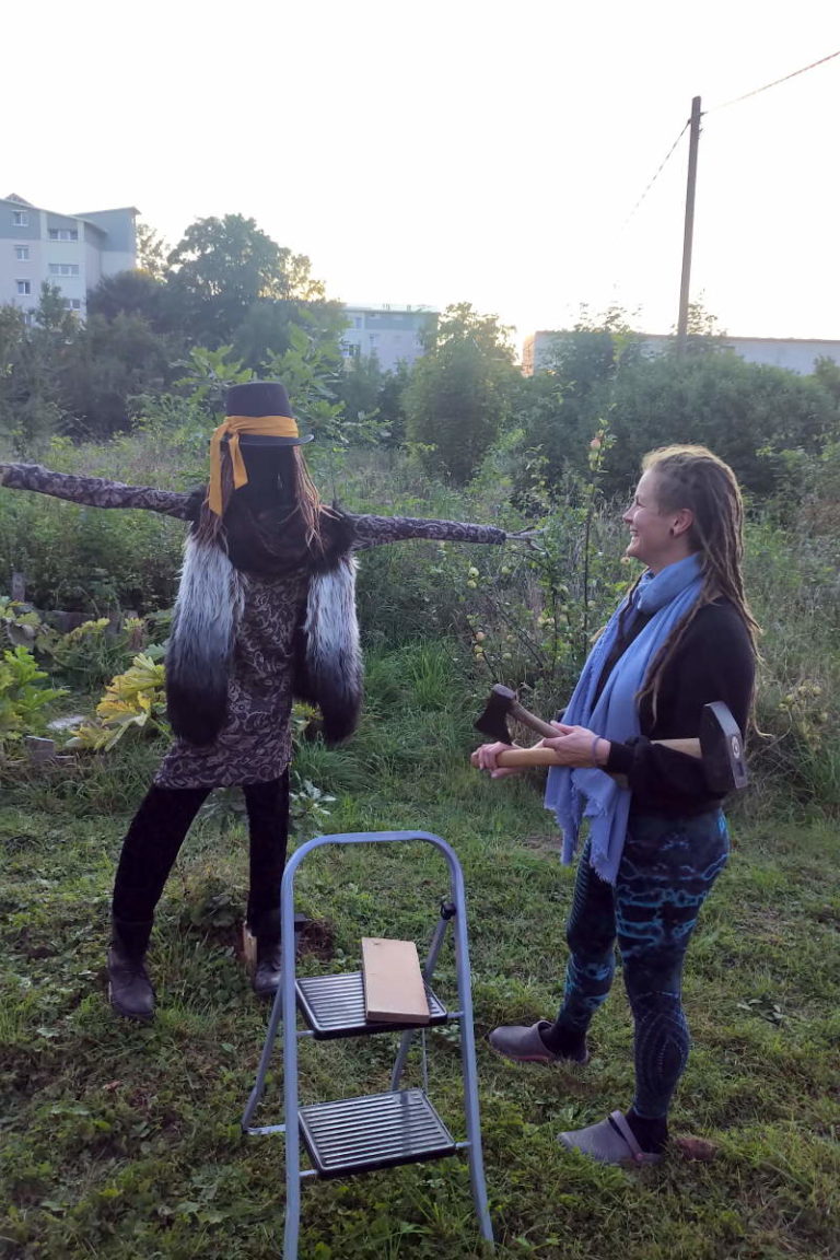 bau einer vogelscheuche3